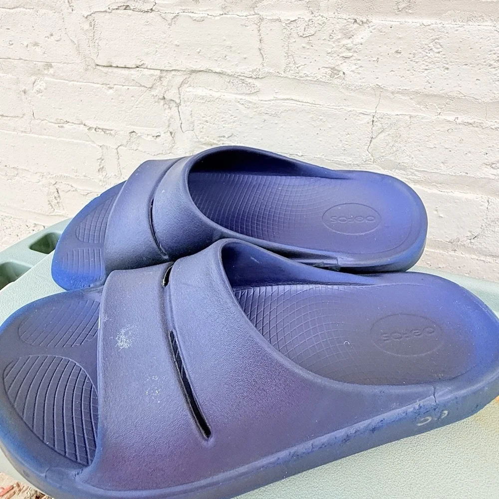 Oofos Ooahh Slide Sandals Size 44 Men 11/ Women 13